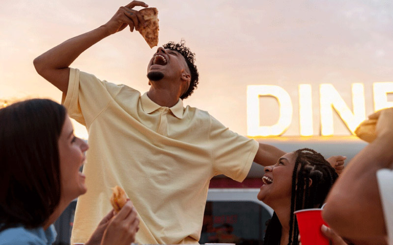 friends having drinks at the festival, Manchester liquor events, December 2024, UK